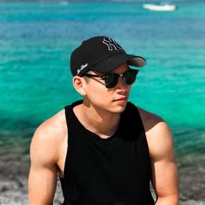 Meet your Posher, Jeffrey